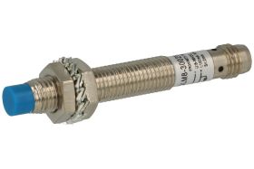 Czujnik; indukcyjny; LM8-3002NAT; NPN; NO; 2mm; 6÷36V; DC; 150mA; cylindryczny metalowy; fi 8mm; 50mm; wysunięty; ze złączem M8-