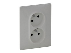 VALENA LIFE Gniazdo podwójne z uziemieniem typu monoblok z przesłoną aluminium 753386 LEGRAND