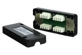 Łącznik natynkowy kabla UTP kat 6, zaciskany nożem krosowniczym EM/FA-757K-C6-BK