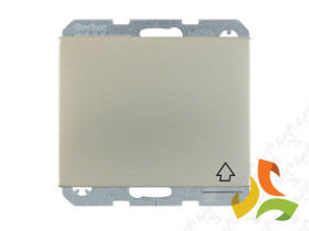 BERKER K.5 Gniazdo z uziemieniem schuko z samozamykającą się pokrywą i przesłonami stal szlachetna nierdzewna 47517204 HAGER