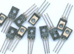 BD140-10 PNP 1,5A 100V DDR GERMANY TRANZYSTOR