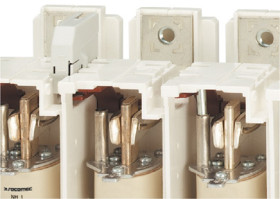 Styk pomocniczy Socomec 4 NO/NC FUSERBLOC