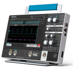Tektronix MSO22 2-BW-500 Mixed Signal Oscilloscope 2 Channels 500MHz Bandwidth