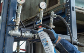 Odtłuszczacz do metalu na bazie acetonu WEICON Cleaner Spray S 500 ml