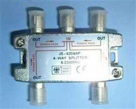R-4 ROZDZIELACZ SAT 1-&gt;4 5-2400MHz