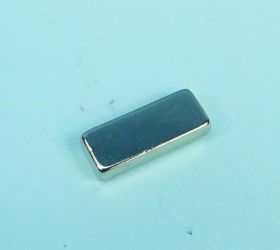 MAGNES PROSTOKĄTNY 15x6x3mm