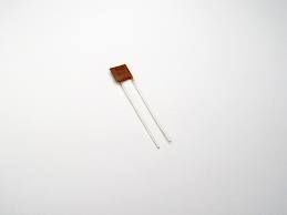 KC 6,8nF 25V KFPF 6X6 r=5,08