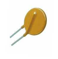 LP30-135 Bezpiecznik polimerowy 30V 1.35A