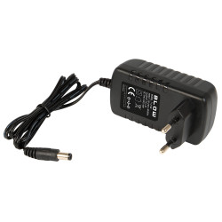 Zasilacz impulsowy 5V/3000mA 2,1/5,5mm