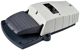 Schneider Electric XPEG110 Przełącznik nożny, 1 szt.