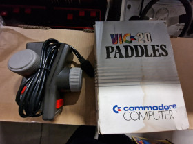 Vic 20 Paddles *NOS