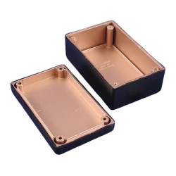 Obudowa ogólnego użytku Plastik szerokość zew. 106,7 mm długość zew. 167,6 mm wys. zew. 53,3 mm Hammond