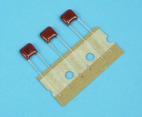 8,2nF/100V 5mm (100SZT) KON