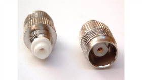 Redukcja Adapter Gn.Fme/Gn.Tnc Ef-69