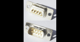 D-Sub 9-way plug - solder bucket - RS Components