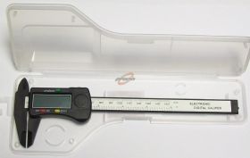 SUWMIARKA PLASTIKOWA Z ODCZYTEM CYFROWYM