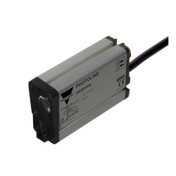 Czujniki fotoelektryczne Polaryzowany element retrorefleksyjny w obudowie prostokątnej Carlo Gavazzi PNP zakres 3000 mm