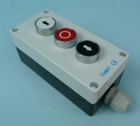 LAY5-BP324 PRZYCISKI 3-TORY 5A/250V