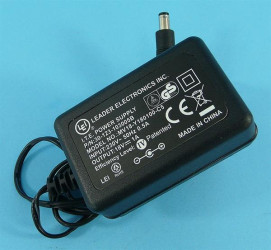 18V/1,00A WT. 2,1/5,5 ZASIL.IMP.