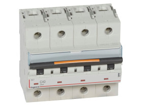 Wyłącznik nadprądowy C40 A 4P 25kA DX3 S323 409798 LEGRAND