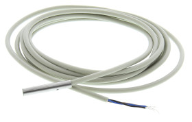 Czujnik zbliżeniowy Indukcyjny 1 mm Baumer Wpuszczany 10 → 30 V dc długość 25mm Gładki