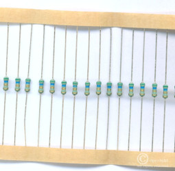 REZYSTOR 0,5W (1/2W) 5,6 ohm (50 SZTUK) BEZPIECZNIKOWY