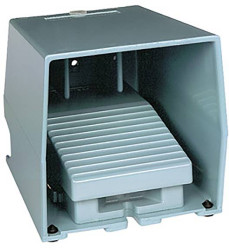 Schneider Electric Przełącznik nożny 1 szt.