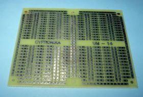 UM-14 PŁYTKA UNIWERSALNA 74mm x 94mm