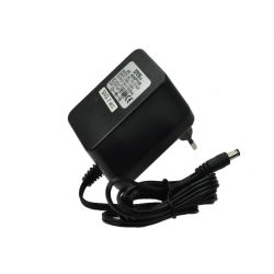 Zasilacz 9V/1A wt.5,5/2,5 (+) niestabilizowany wtyczkowy / 25122