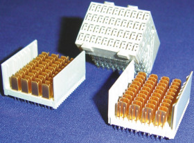 Złącze typu Backplane Z-PACK HM-Zd Series 2.5mm Pitch 80-pinowe 8-rzędowe Żeński, Wtłaczane Terminal, 700mA Przewlekany