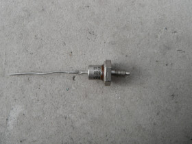 Dioda BZP620 C15 Unitra Cemi 15V 5W DO-4