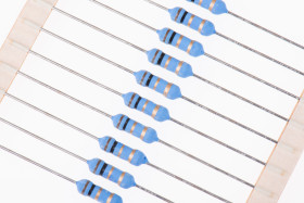 Rezystor 1Ω 1W ±5% ±300ppm/°C TE Connectivity