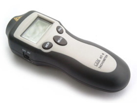 Miernik obrotów tachometr cyfrowy laserowy bezdotykowy AT-6