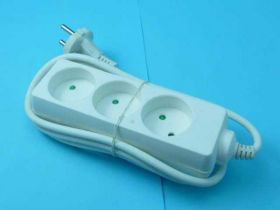 PS-3xGN 1,5mb PRZEDŁUŻACZ BEZ UZIEM.