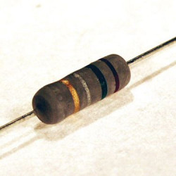 Rezystor drutowy KNP 2W R05 5