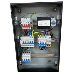 matt:e ARD-1-40-TP-R-SPD EV Connection unit, 32A TPN Type A RCBO &#x2B; SPD