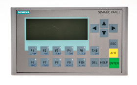 Panel HMI 3 cale Siemens SIMATIC rozdzielczość: 240 x 80 FSTN, FSTN IP65 97 x 165 x 30 mm