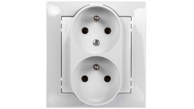 Impresja Gniazdo Podwójne Z/U Z Niezamiennością Faz Białe Gp-2Yc/00
