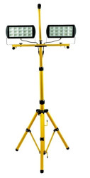 Naświetlacz na statywie IESCH 030 2w1