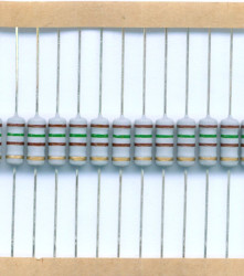 REZYSTOR 2W 150 ohm (50 SZTUK)