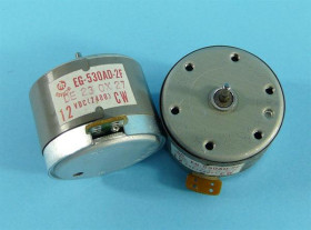12V PRAWY=CW EG-530AD-2F 2400obr/MIN SIL