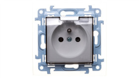 Simon 10 Gniazdo Pojedyncze Z Uszczelką Z Przesłonami Klapką Transparetną...