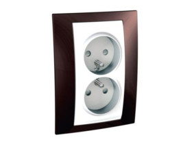 UNICA PLUS Gniazdo podwójne z uziemieniem z przesłonami lazur karminowy MGU63.069.851 SCHNEIDER ELECTRIC