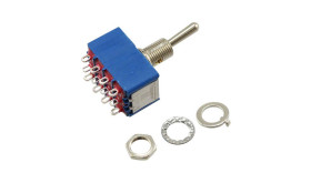 Przełącznik Wł.-wł. APEM Montaż panelowy