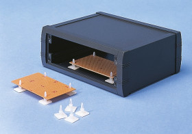 Klips PCB Zatrzask płytki drukowanej 10 X M5700200 Nylon Obudowa Mettec