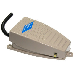 Przełącznik pedał EKW-5A-B nożny