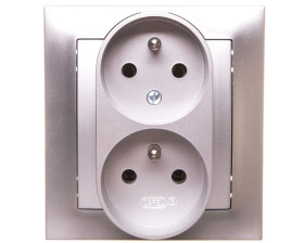 IMPRESJA Gniazdo podwójne z/u z niezamiennością faz srebrne GP-2YC/18