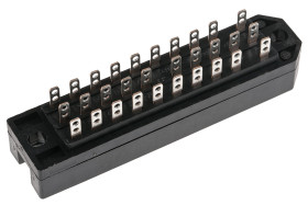 Złącze prostokątne 30 -pinowe Żeński C42334A44A6