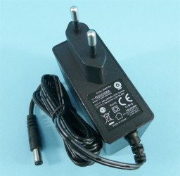 24V/1,00A WT.2,1/5,5 PROSTY ZASIL.WT