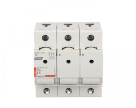 Rozłącznik bezpiecznikowy 3P 6A D01 R303 606702